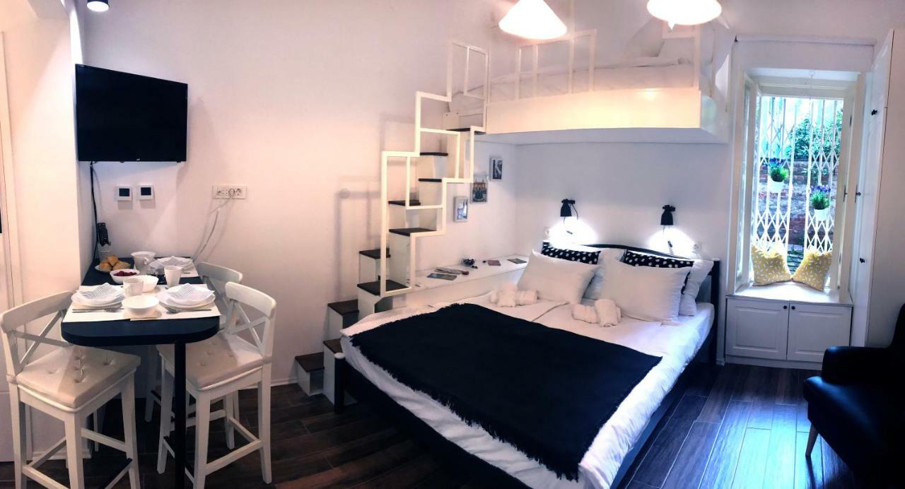 Mely Apartment In The City Center Zagreb Eksteriør bilde