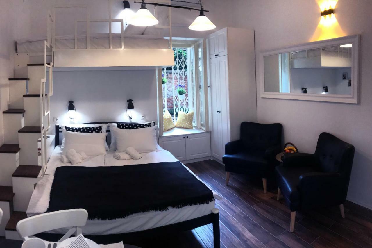 Mely Apartment In The City Center Zagreb Eksteriør bilde
